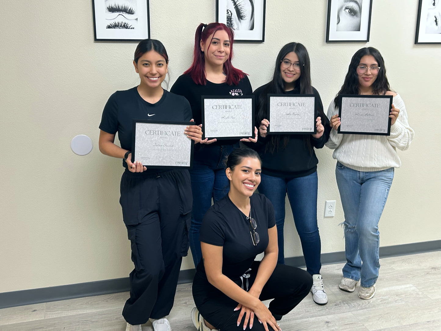 Beginner Dluxe group lash course