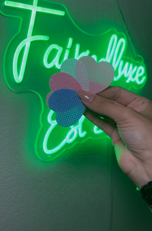 Heart glue wipes